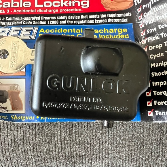 🔐New! Pro-Lok Gunlok 2 Locks in 1 w 2 Keys Gun Safety Lock - Picture 4 of 6
